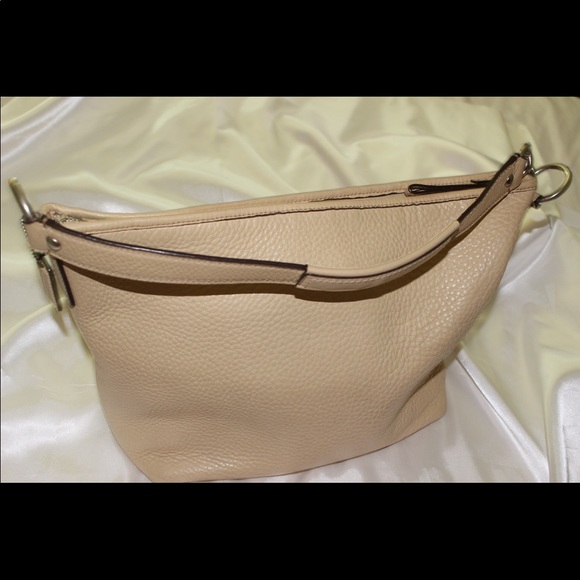 ❌SOLD❌ COACH F13094 Sarah Pebbled Leather Bag - Picture 3 of 16